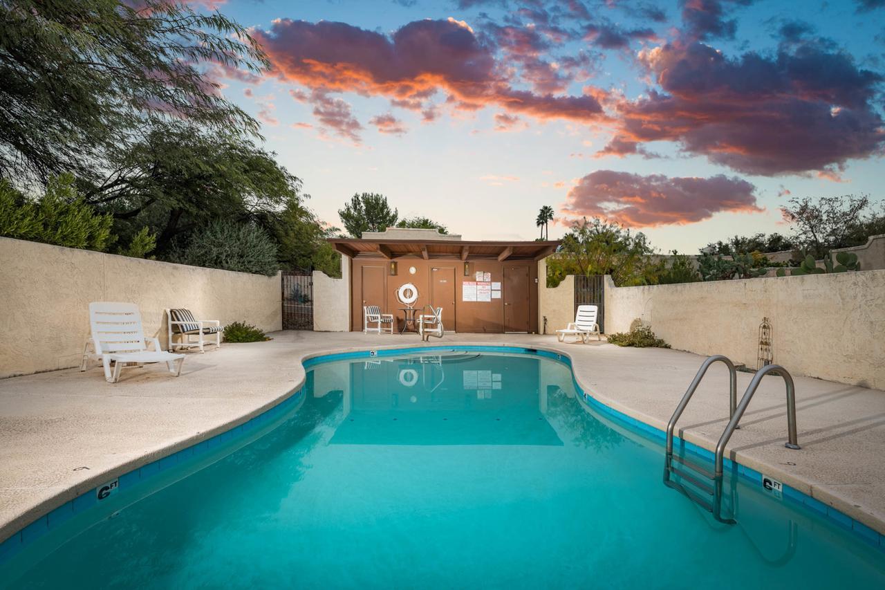 Appartement Esplendora à Tucson Extérieur photo